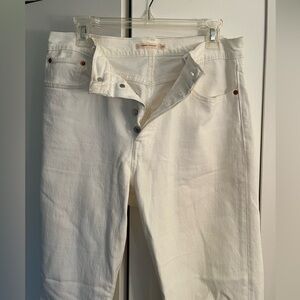 Levi’s white wedgie jeans sz 31 cropped